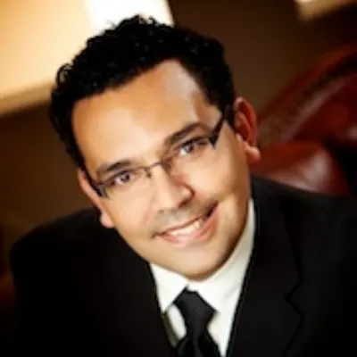 Uvari & Martinez Realtors