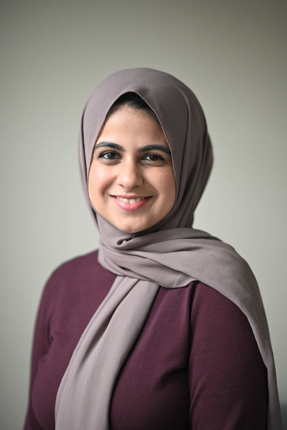 Mishkaat Rawjee, Tutor