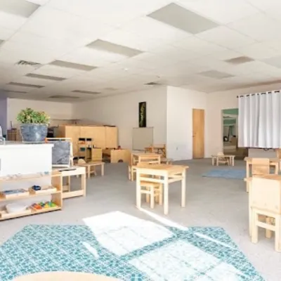 Santa Fe Montessori Childcare Program