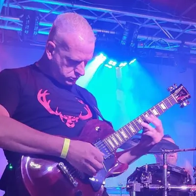 Guitar Lessons With Paul Christensen