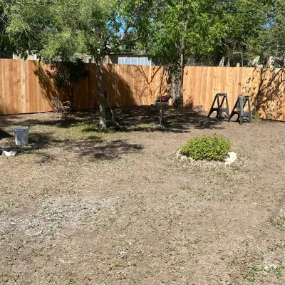 Coustom Fence Co.