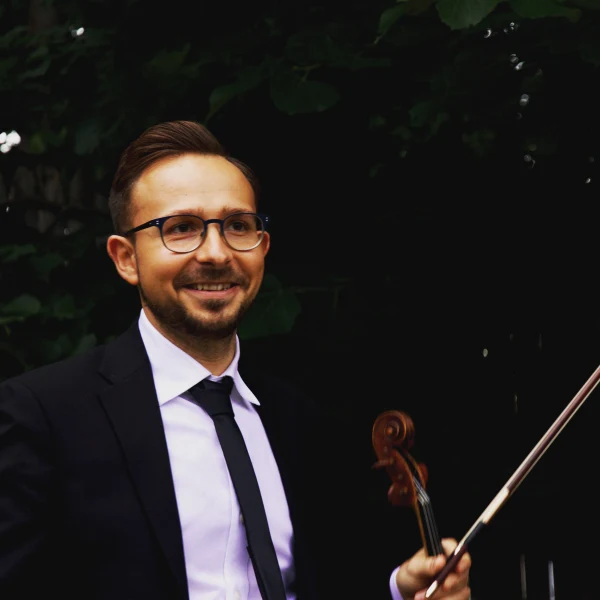 Senyshyn Violin Studio in Newton, MA //