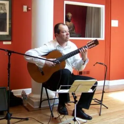Acoustic And Classical GUITAR LESSONS In Chicago