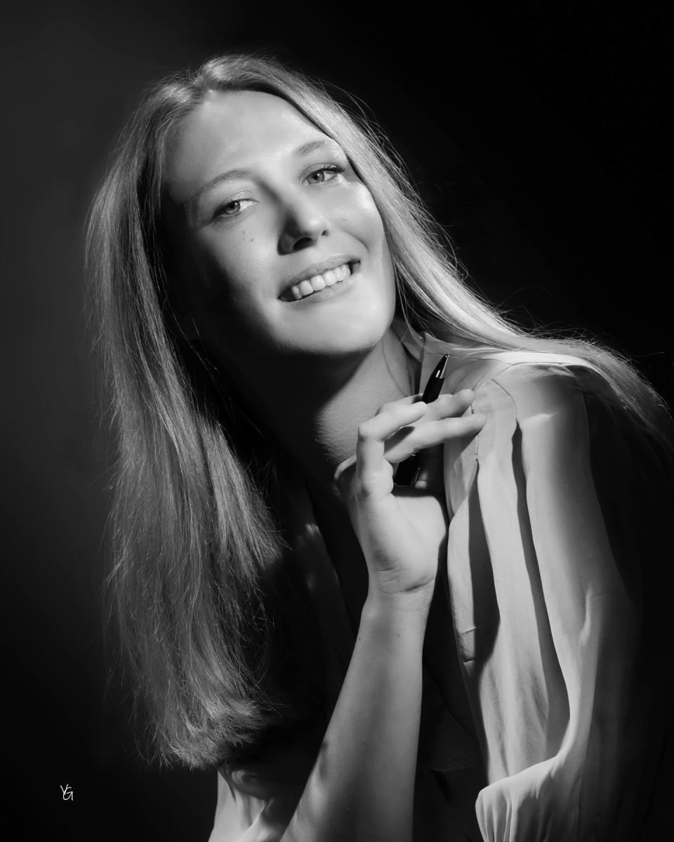 Julie Ribo photo