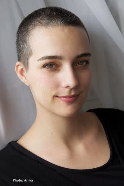 Isabelle Montoya photo
