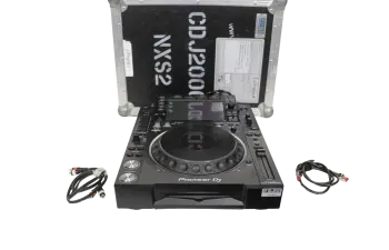 Pioneer CDJ-2000NXS2 CD-Player  für Ihr Event in Berlin, jetzt im Lichtwerk Veranstaltungstechnik GmbH Webshop mieten