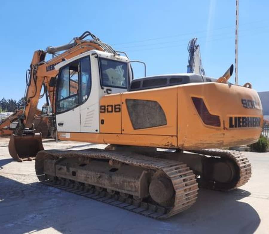 Liebherr r 906 store