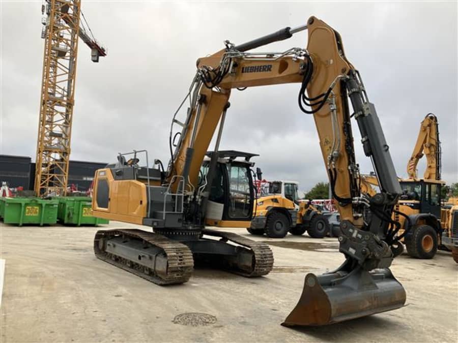 Liebherr R 926 G8 Gebrauchtmaschinen Gebrauchte Raupenbagger