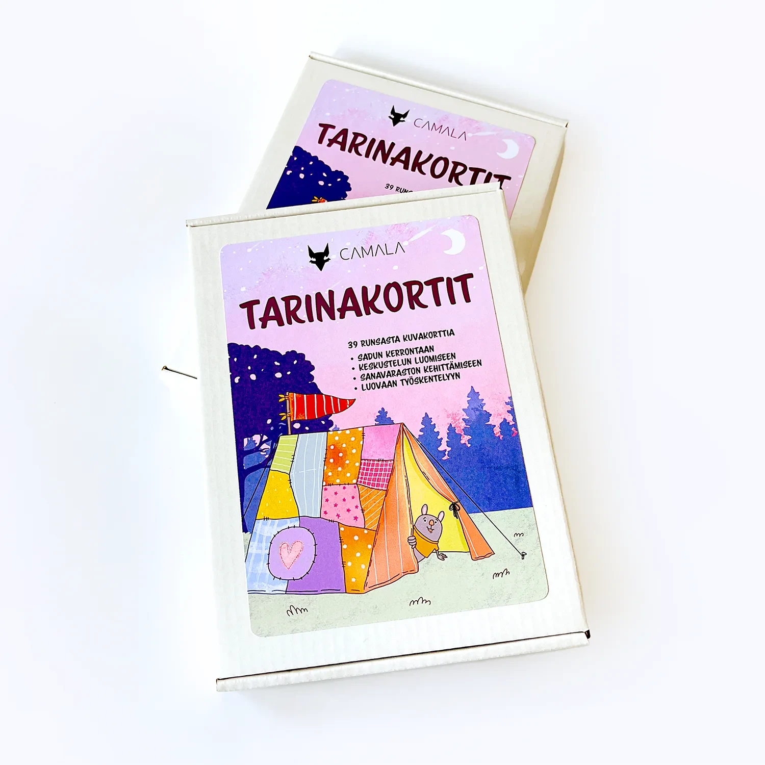 Tarinakortit - kuvakortit luovaan tarinankerrontaan. Tarinakortit on kokoelma kauniisti kuvitettuja kortteja, jotka tempaisevat käyttäjänsä luovan tarinankerronnan ihmeelliseen maailmaan.