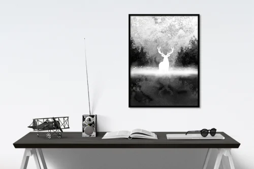 mustavalkoinen juliste peurasta