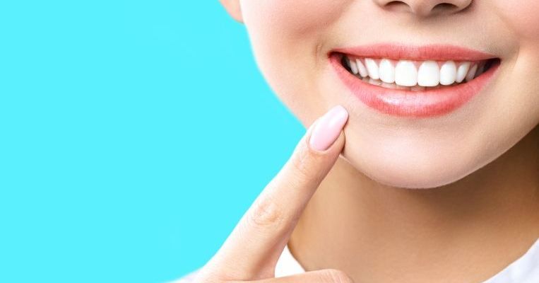 Dentist teeth whitening