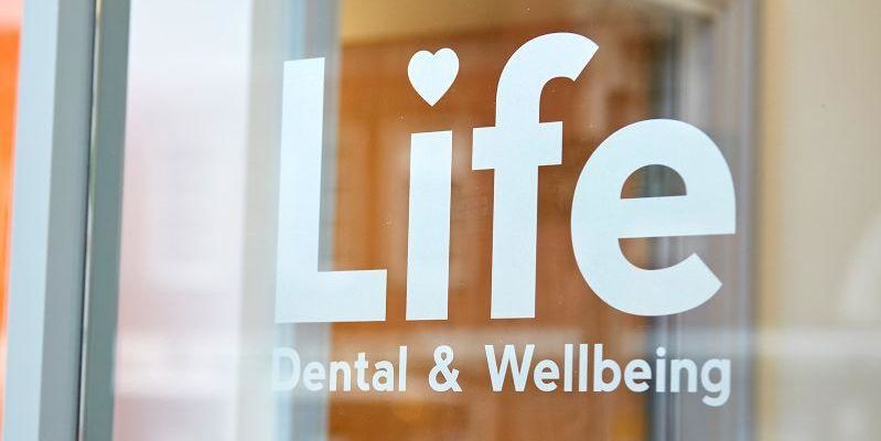 Life dental