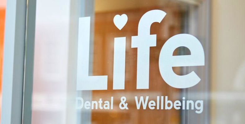 Life dental