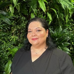 Dr Nancy Tudorache