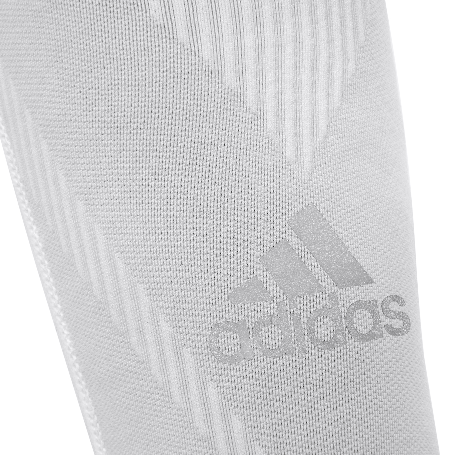 Buy Adidas Compression Calf Sleeves Online at Best Price in Oman.