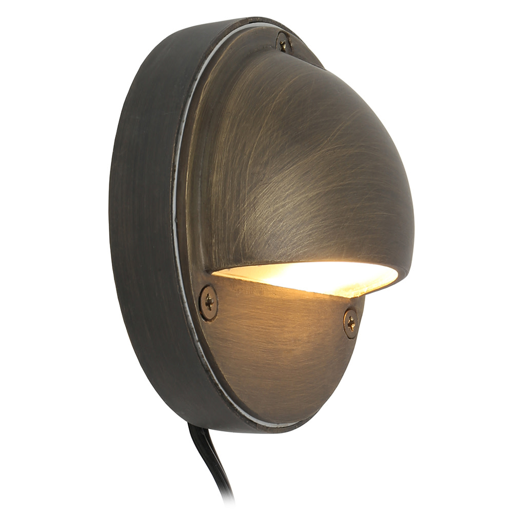 Half Moon Deck Light for Low Voltage Landscape Lighting Brass Polished Finish