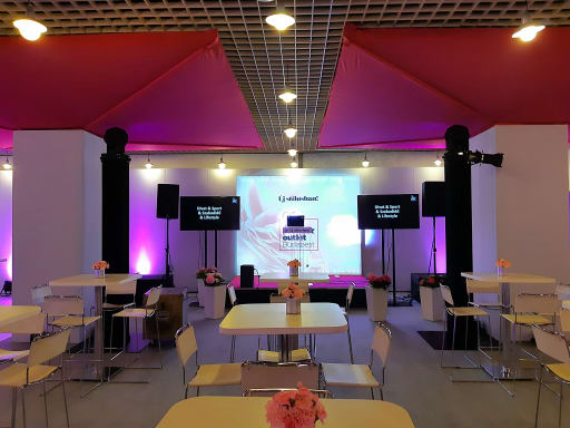 Premier Outlet - 2019 cover image