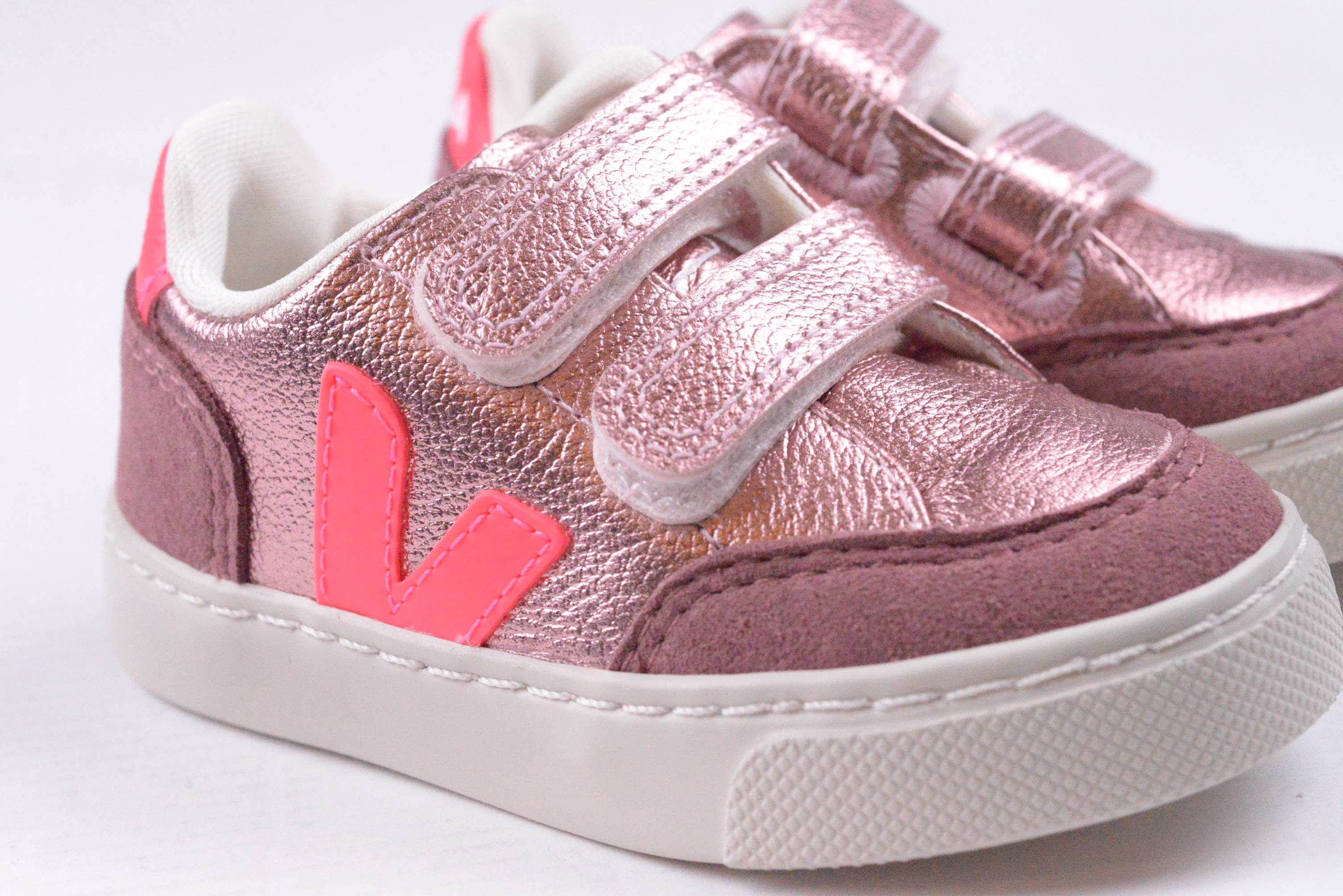 Sneaker Veja roze Small V12 - Pim Pam Poen