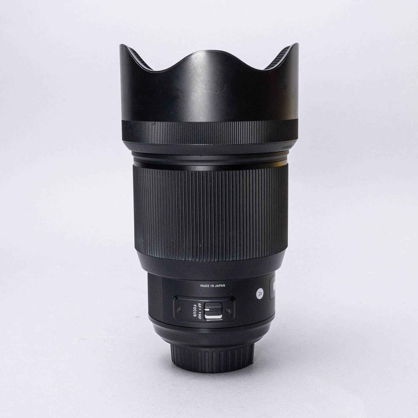 Sigma 85mm DG Lens w/Hood for Nikon F Sigma GearFocus