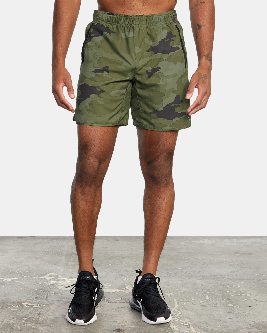 RVCA Yogger IV Athletic Shorts Camo Mens Size S Camo Black for