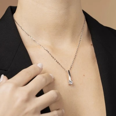 Ketting met hanger 14kt wit goud met zirkonium - 45cm