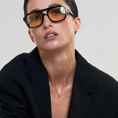 Halsketting in 18kt rood goud met gekleurde saffier saffier P2996MP800