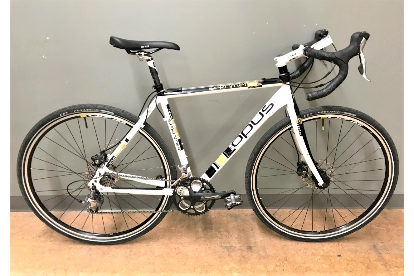 USED OPUS Sekhmet gravel road bike medium Revolution Cycle