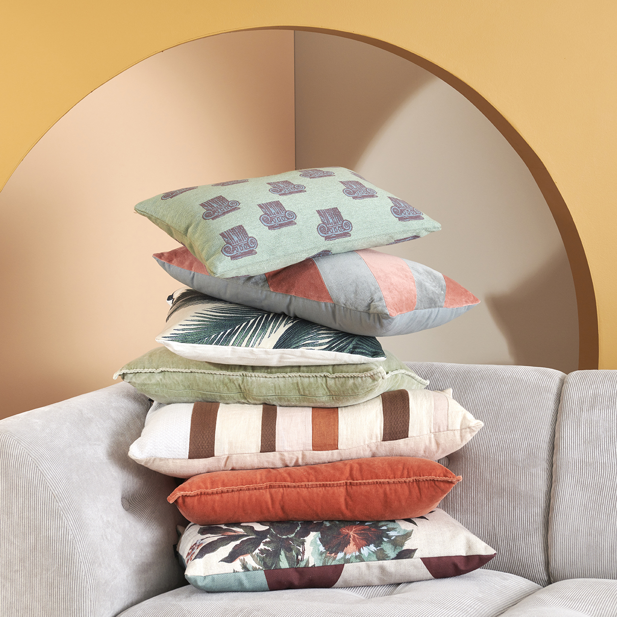 HK Living Striped Cushion Velvet (40x60) Grey / Nude detail