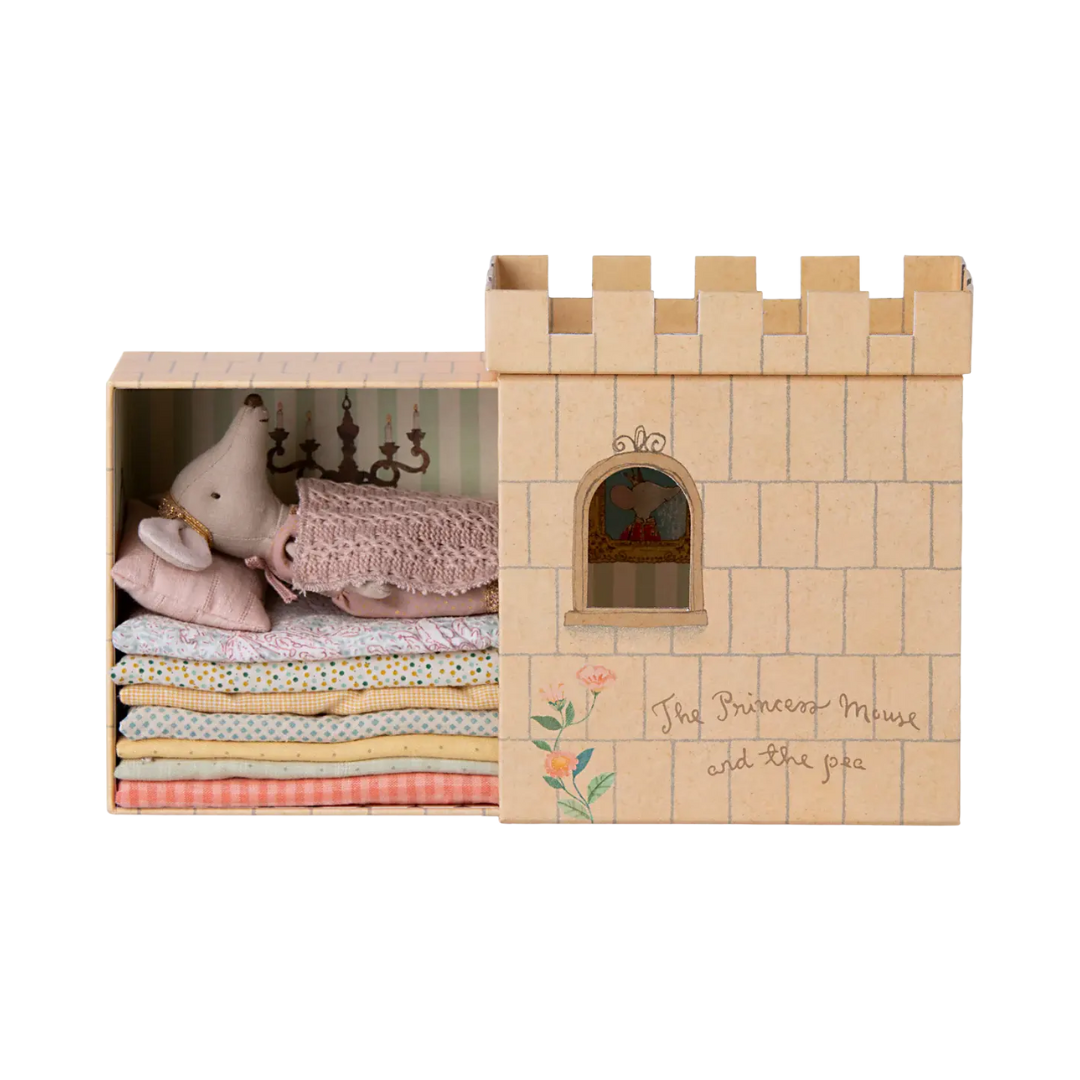 Big Sister Mouse - Princess and the Pea