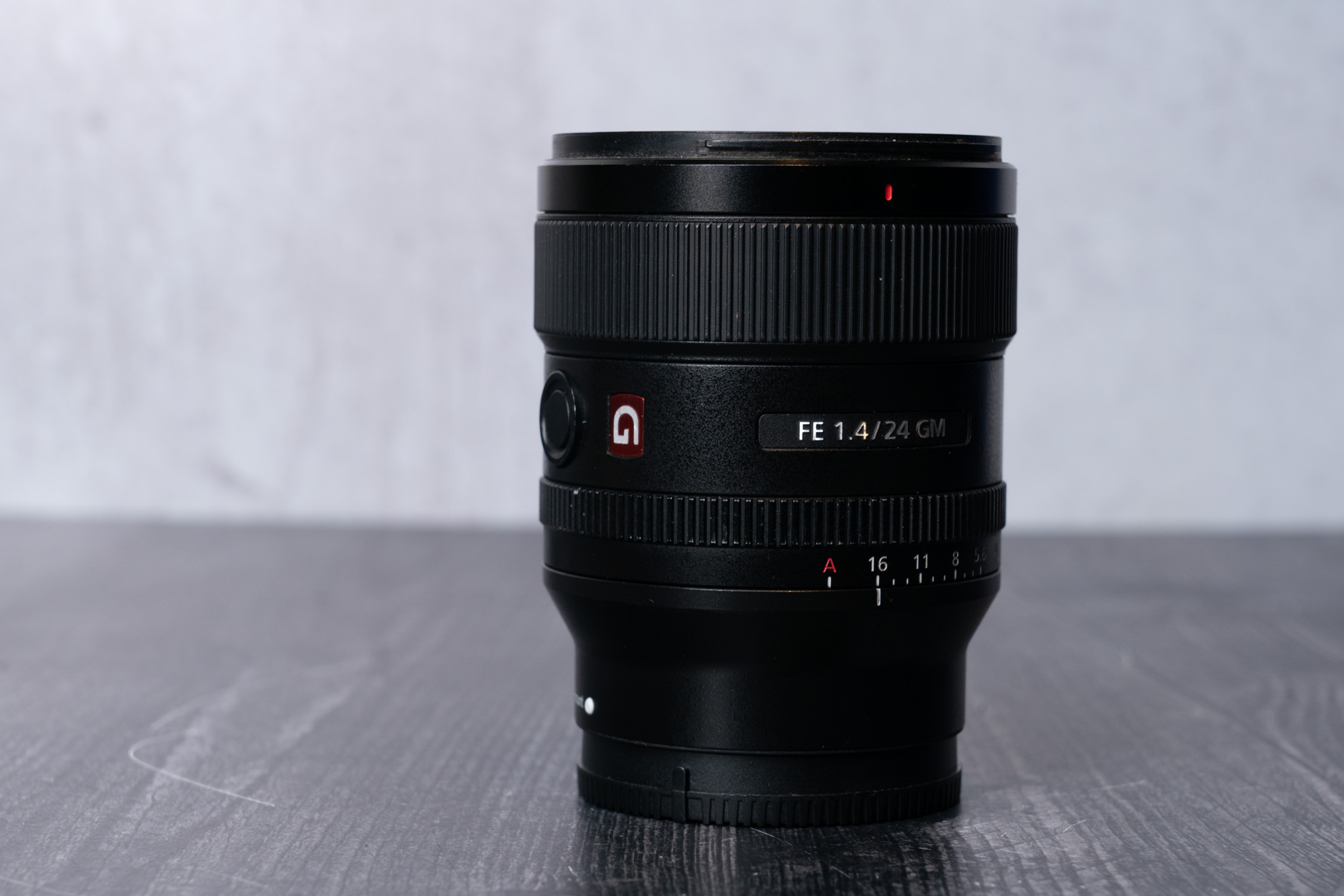 Sony SEL24F14GM — image 4