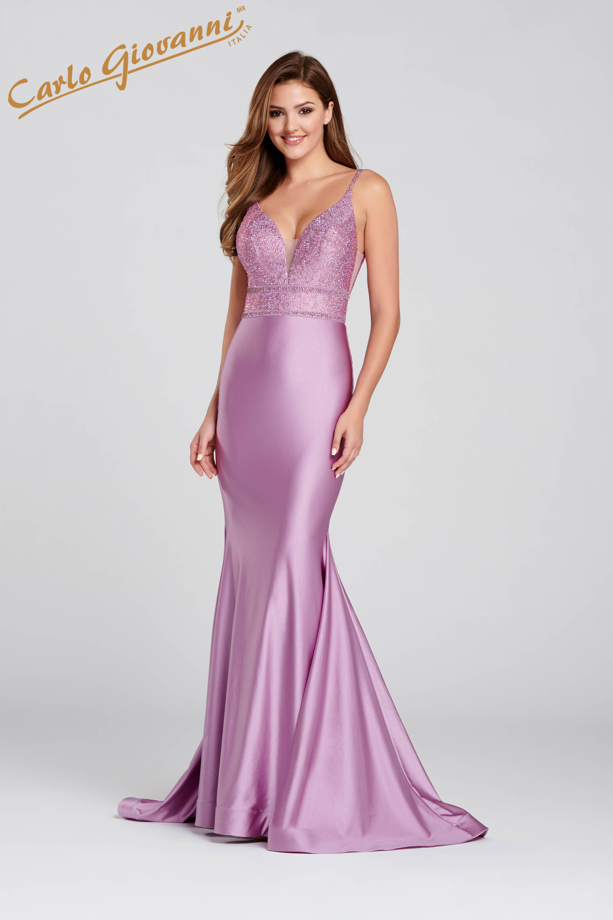 Vestido Largo Sirena En Tafetán Marfil Para La Noche, Sumamente Elegante El Vestido Realza Tu Cuerpo Y Hace Que Atraigas Todas Las Miradas | Vestido Largo Sirena En Tafetán Marfil Para La Noche, Sumamente Elegante El Vestido Realza Tu Cuerpo Y Hace Que Atraigas Todas Las Miradas |