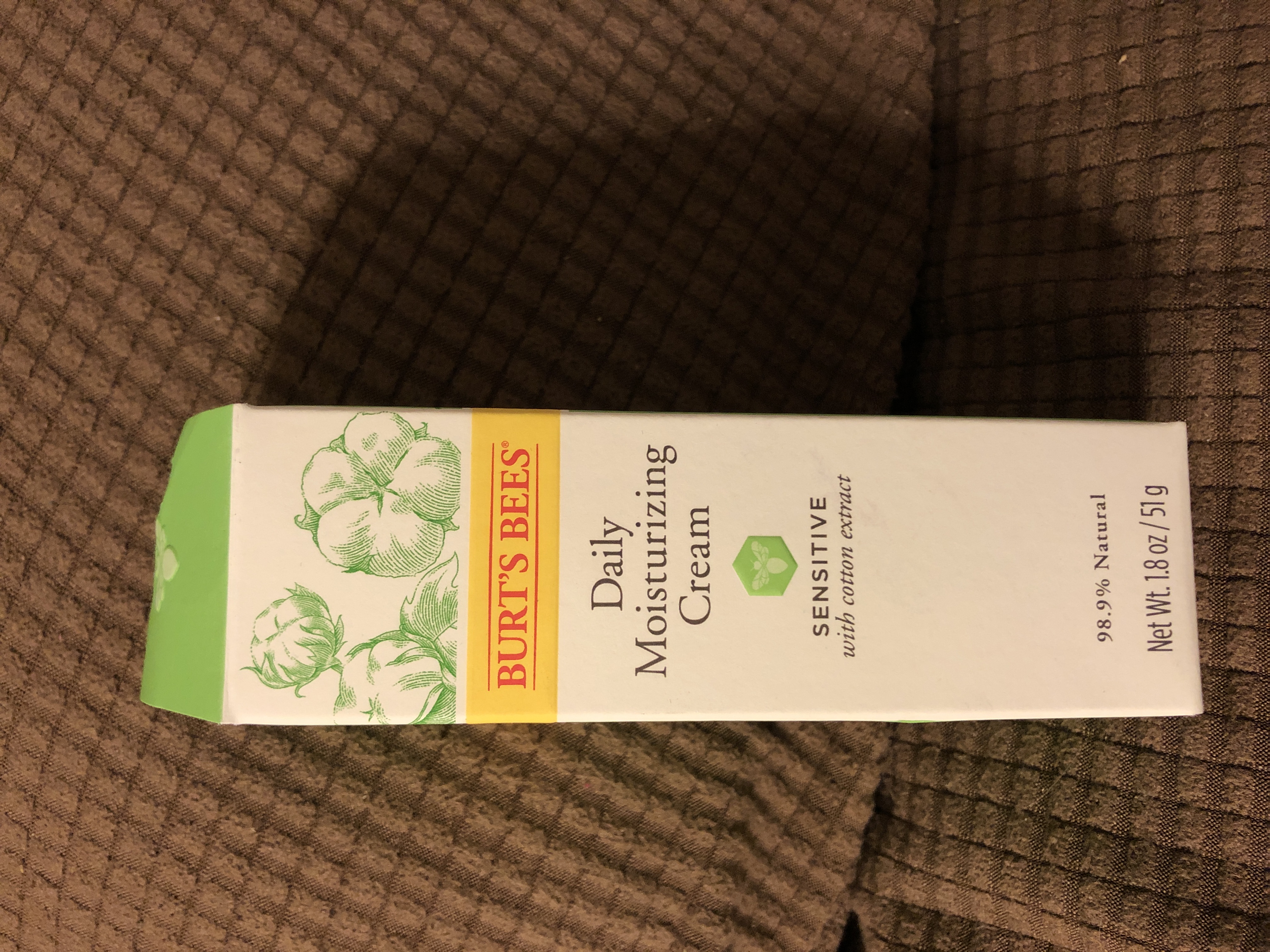 Burt's Bees Daily Face Moisturizer for Sensitive Skin 1.8oz *open box