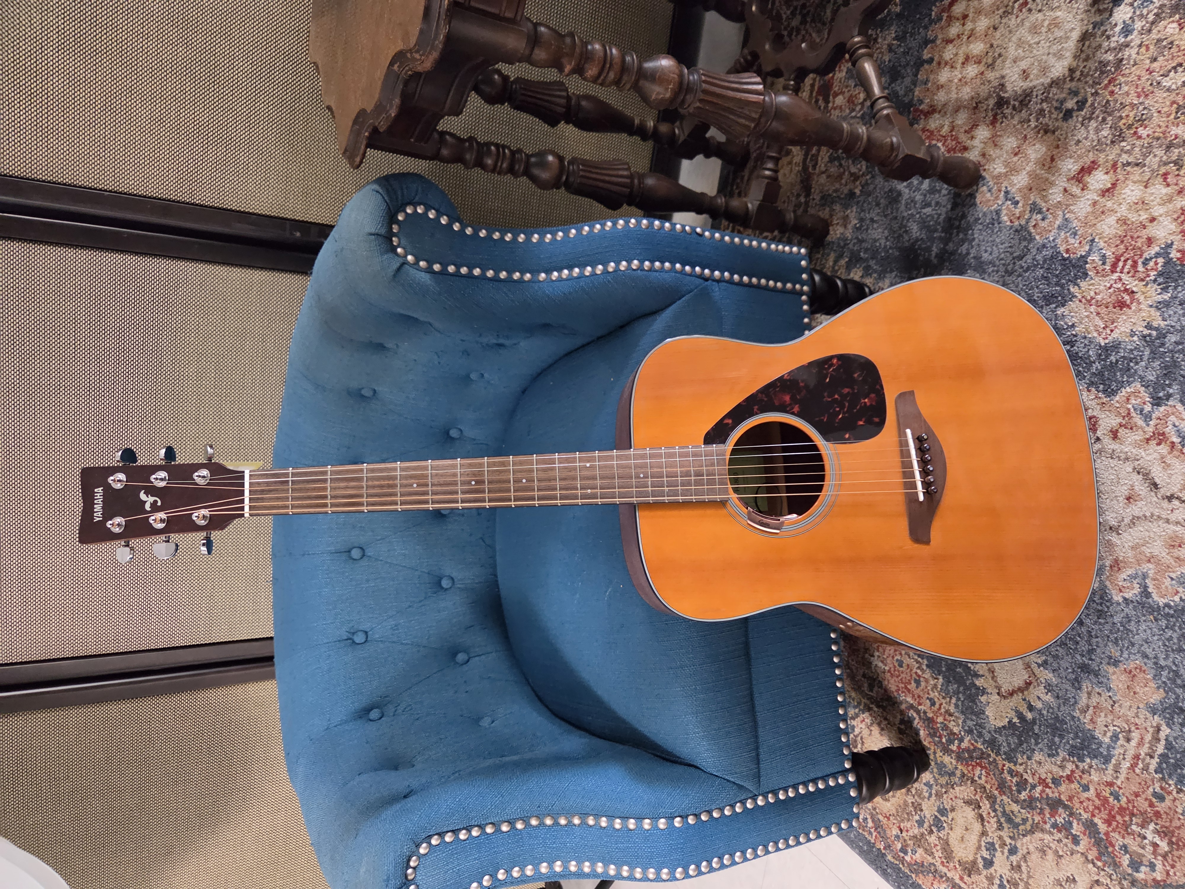 Used Yamaha FG800
