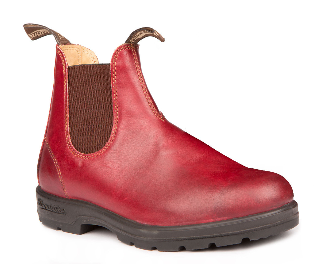 blundstone with red elastic