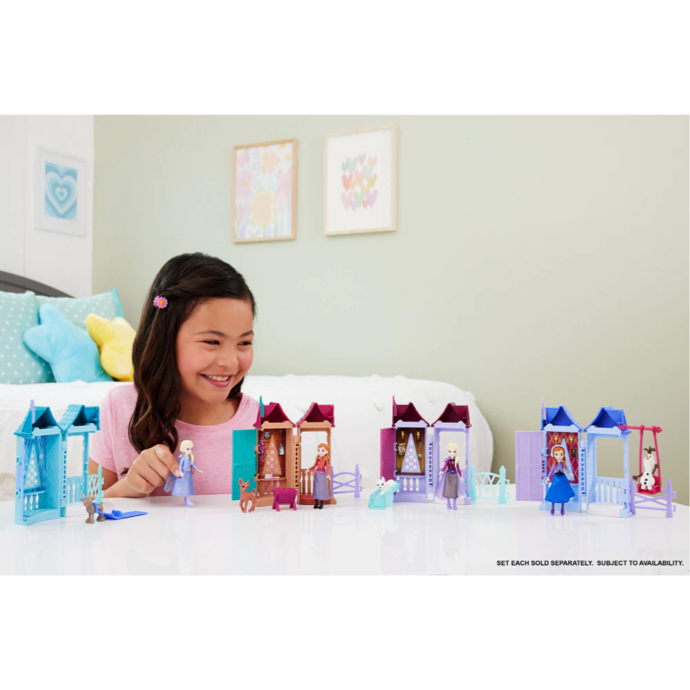 DP: Frozen - Arendelle Village Stackers Reveal asst