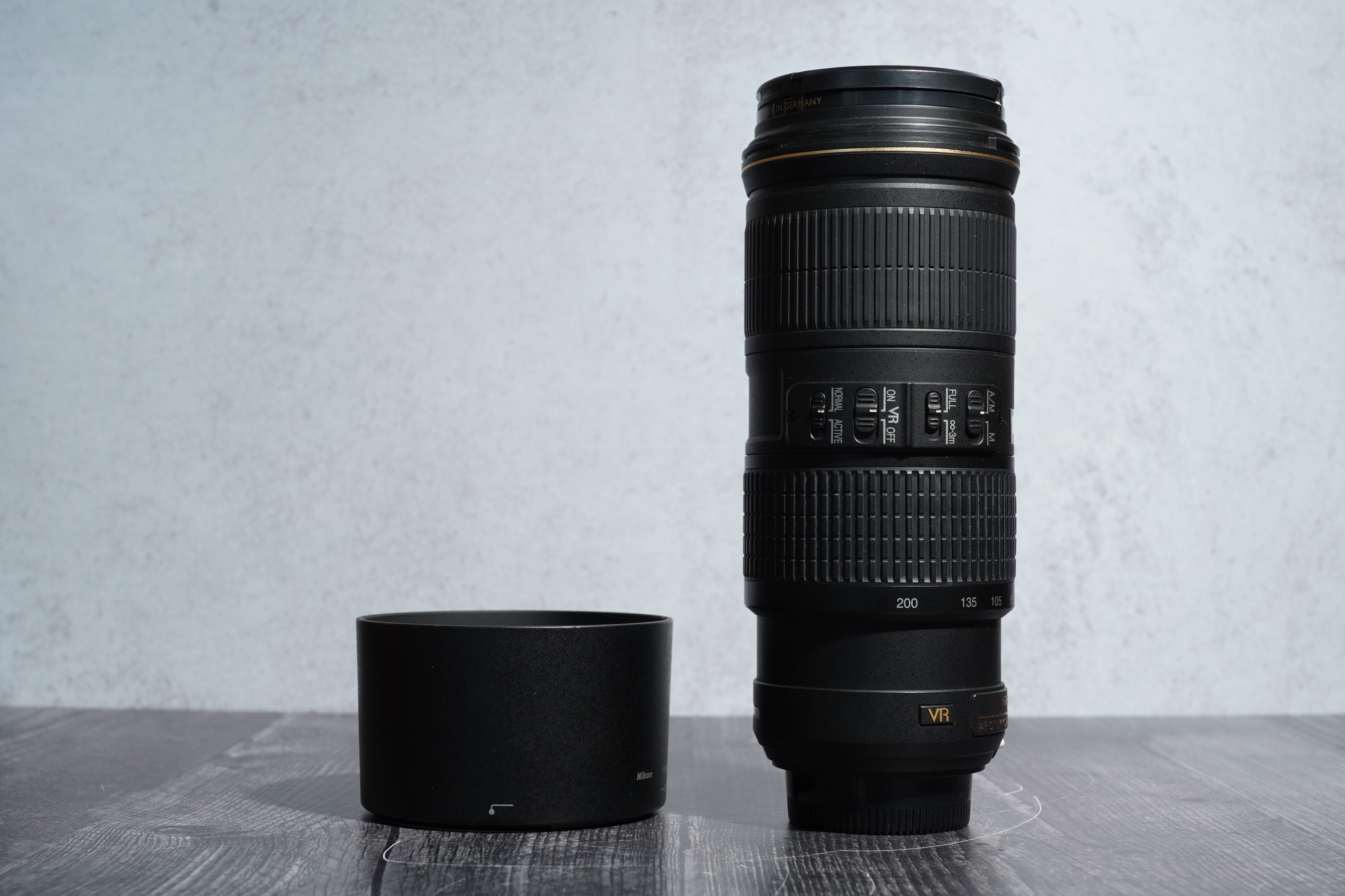 Used Nikon AF-S 70-200mm f/4 G ED VR Lens w/ Hood From Focal