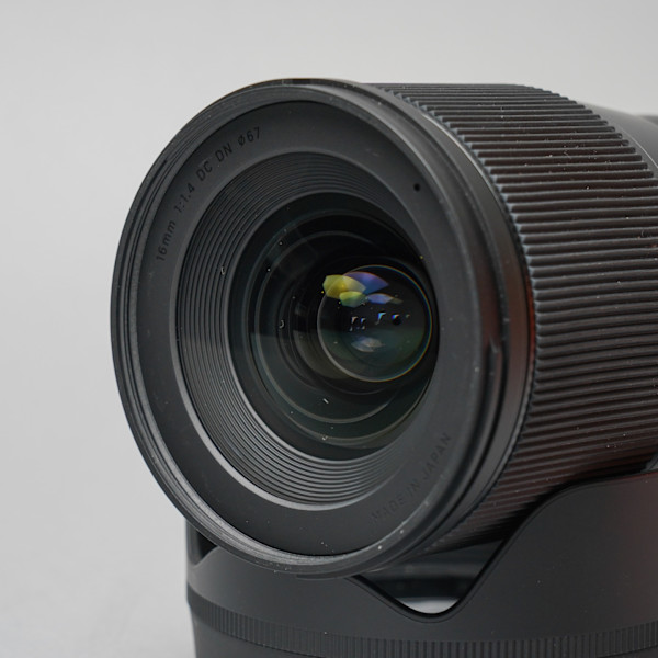 thumbnail-6 for Sigma Contemporary 16mm f/1.4 DC DN w/Hood for Sony E