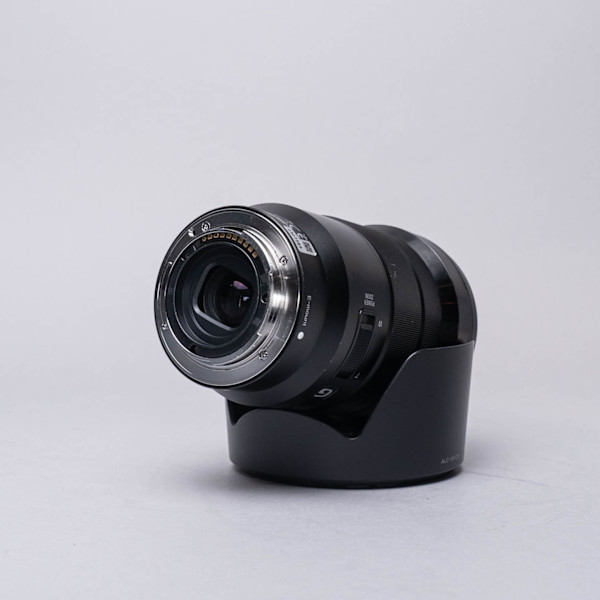 thumbnail-1 for Used Sony E 18-105mm f/4 G OSS PZ Lens w/Hood