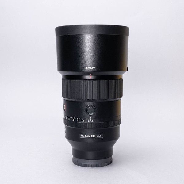 Sony FE 135mm f/1.8 GM Lens w/Original Box