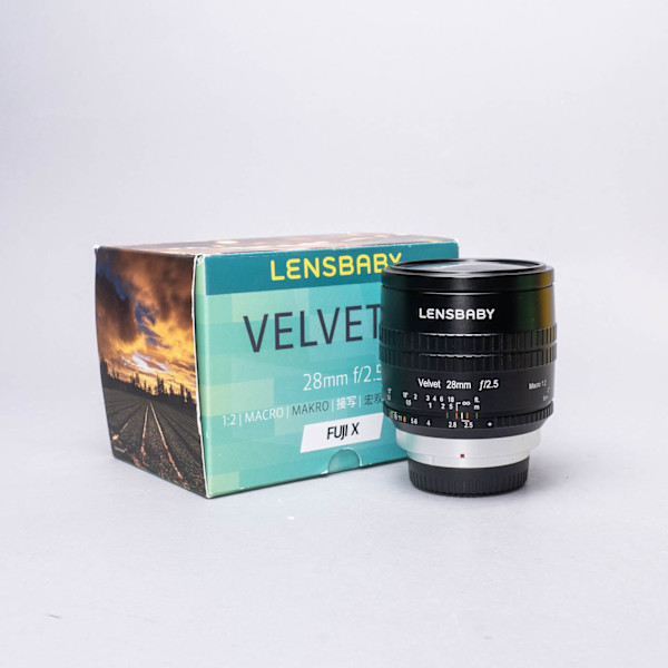 thumbnail-5 for Lensbaby Velvet 28mm f/2.5 Lens for Fuji X w/Original Box