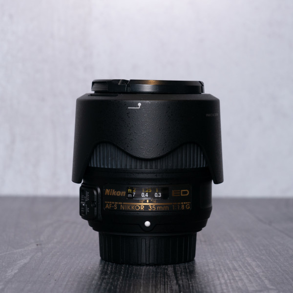 thumbnail-3 for Used Nikon AF-S 35mm f/1.8 G ED Lens w/Hood