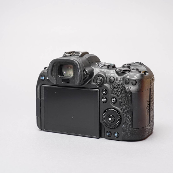 thumbnail-1 for Canon EOS R6 Body Only