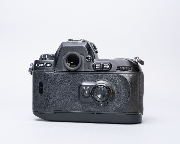 thumbnail-1 for Used Nikon F100 Body Only