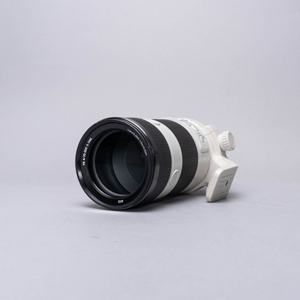 thumbnail-4 for Used Sony FE 70-200mm f/4 G OSS Lens w/Hood