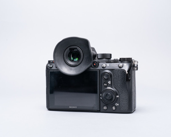 thumbnail-3 for Used Sony A7R III Body Only