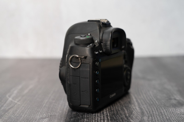 thumbnail-2 for Used Canon 5D Mark IV Body Only