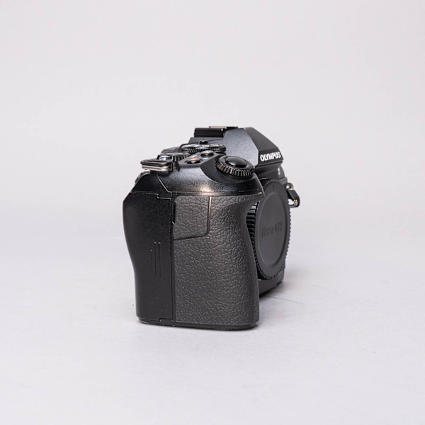 thumbnail-1 for Olympus OM-D E-M1 Mark II Body Only