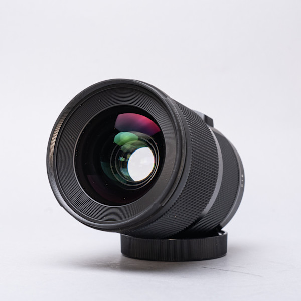 thumbnail-4 for Used Sigma Art 28mm f/1.4 DG HSM Lens w/Original Box for Canon EF