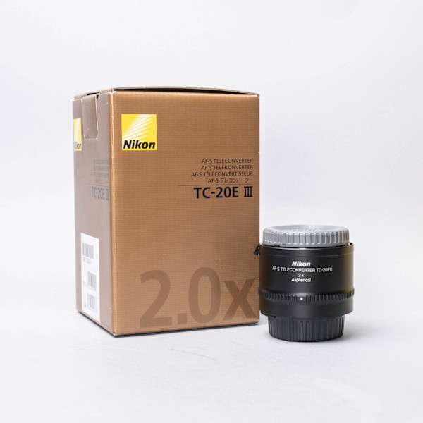 thumbnail-2 for Nikon AF-S Teleconverter TC-20E III w/original box