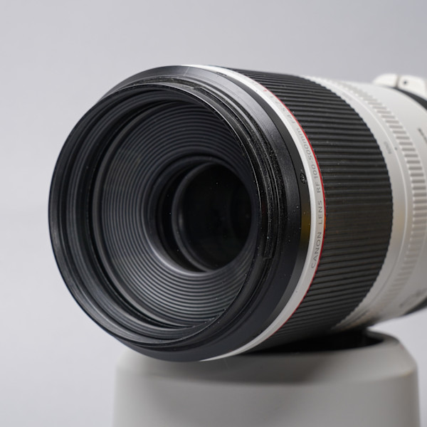 thumbnail-4 for Canon RF 100-500mm f/4.5-7.1 IS USM Lens w/Hood + Original Box
